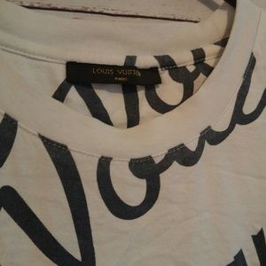 Louis Vuitton Shirts - Louis vuitton graphic t-shirt Louis Vuitton Shirts - Louis vuitton graphic t-shirt